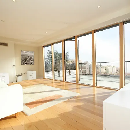 Lejlighed John Rogersons Quay Penthouse